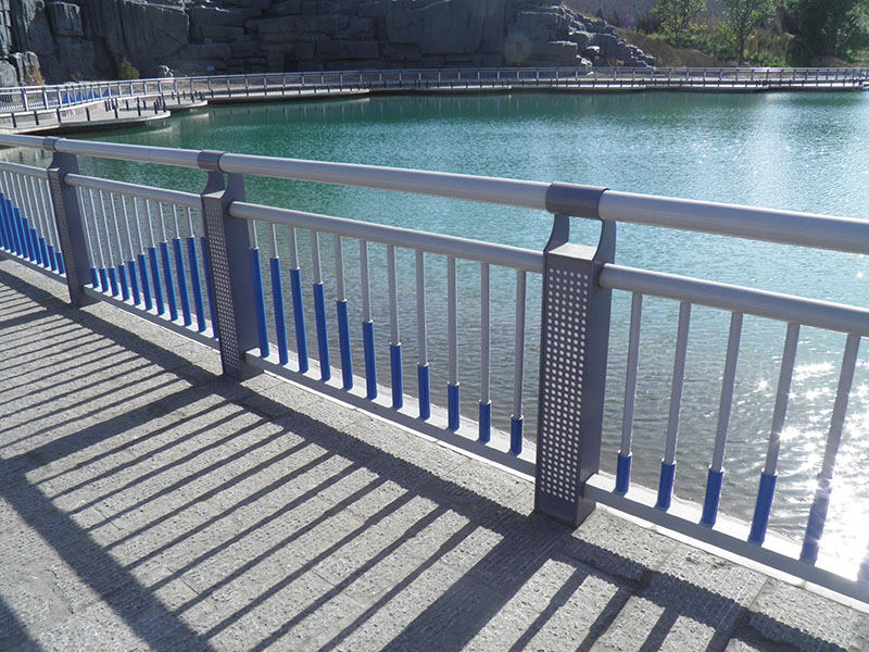 河道護(hù)欄